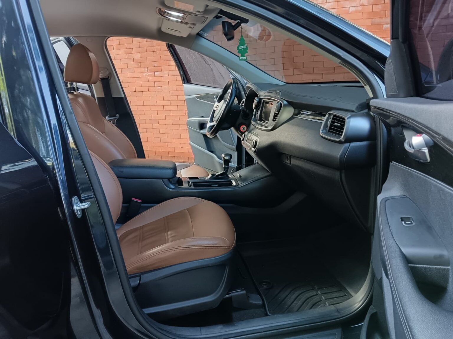 Kia-Sorento-EX-2018-698GYR (10)