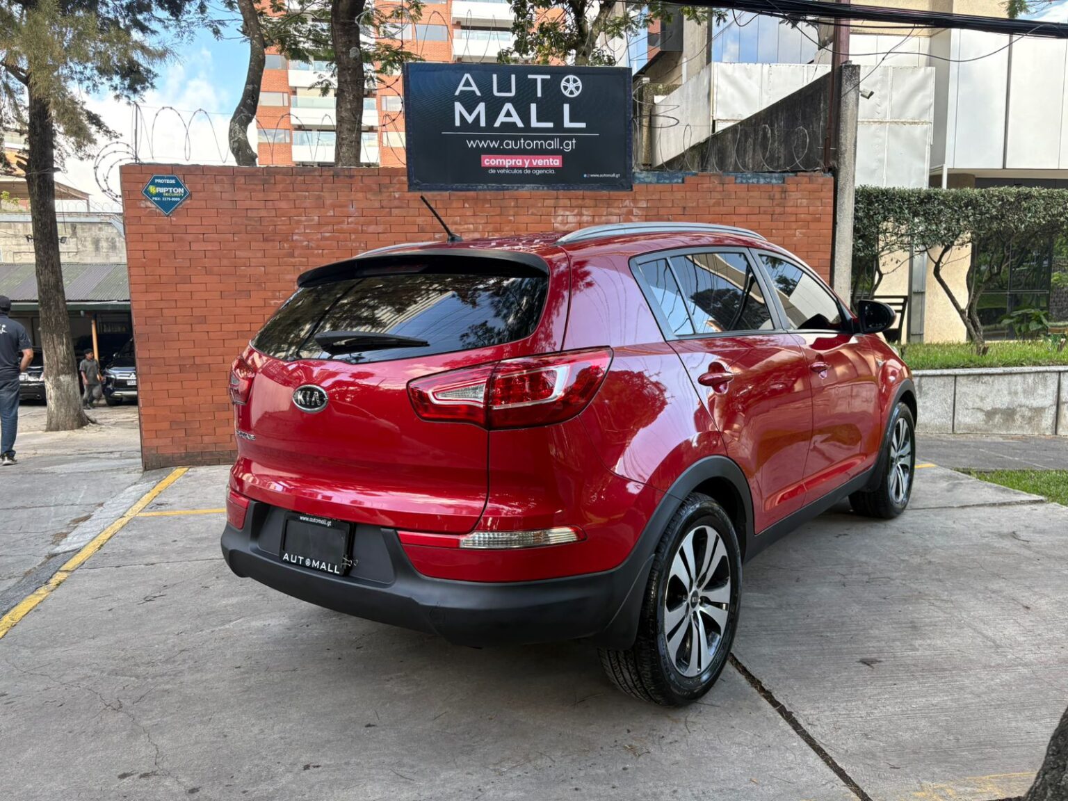 Kia-Sportage-LX-2013-136FKN (4)