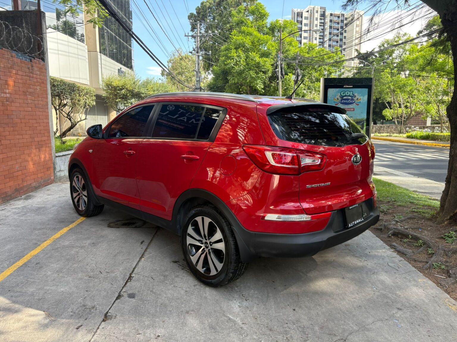 Kia-Sportage-LX-2013-136FKN (6)