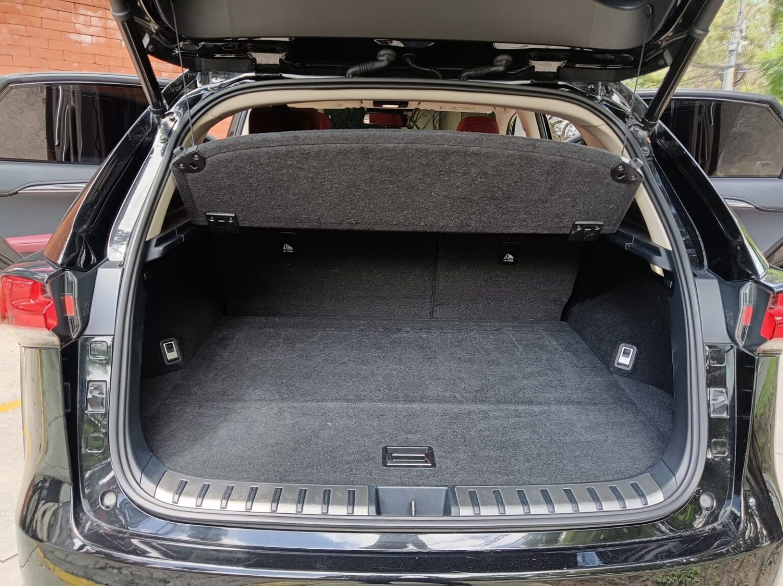 Lexus-NX300-2020-810HRT (8)