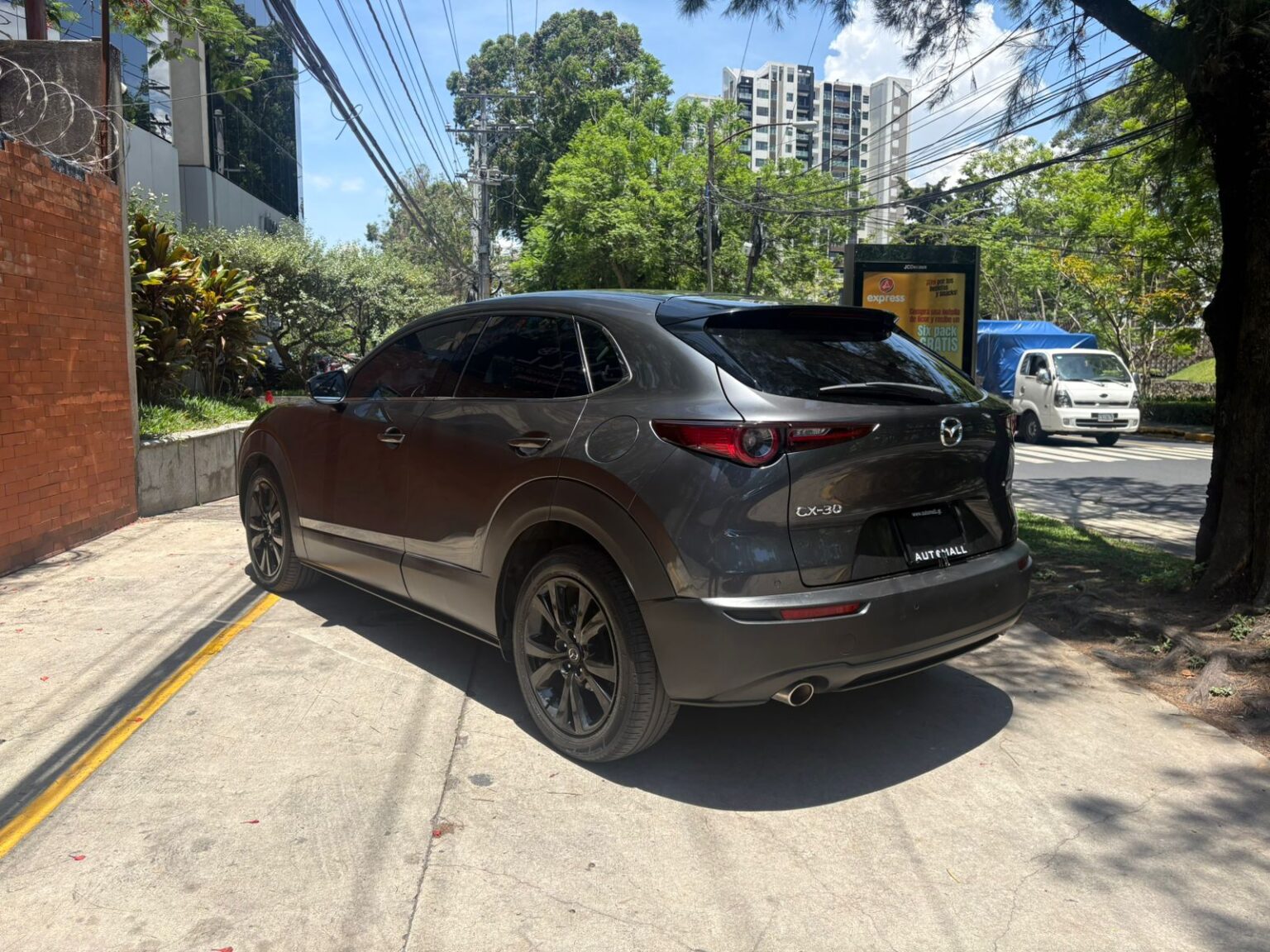 Mazda-CX30-2023-954JTY (6)