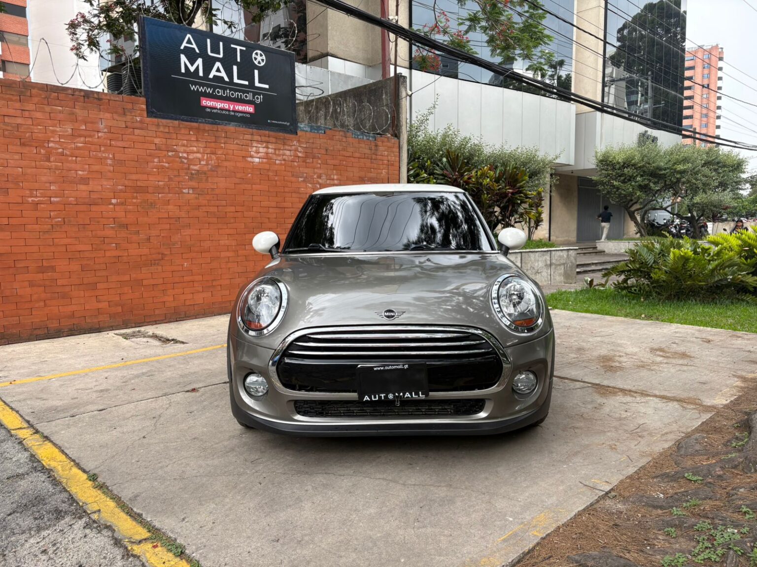 Mini-Cooper-AT-2019-263LPC (2)