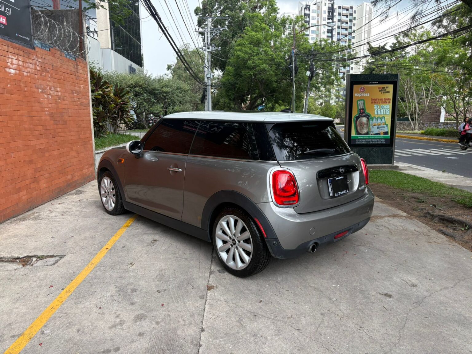 Mini-Cooper-AT-2019-263LPC (7)