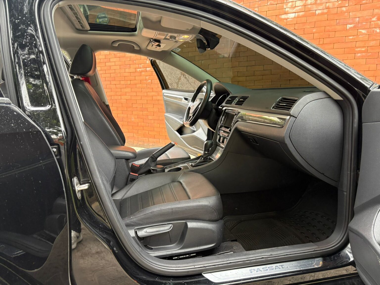 Volkswagen-Passat-2016-121JGC (13)