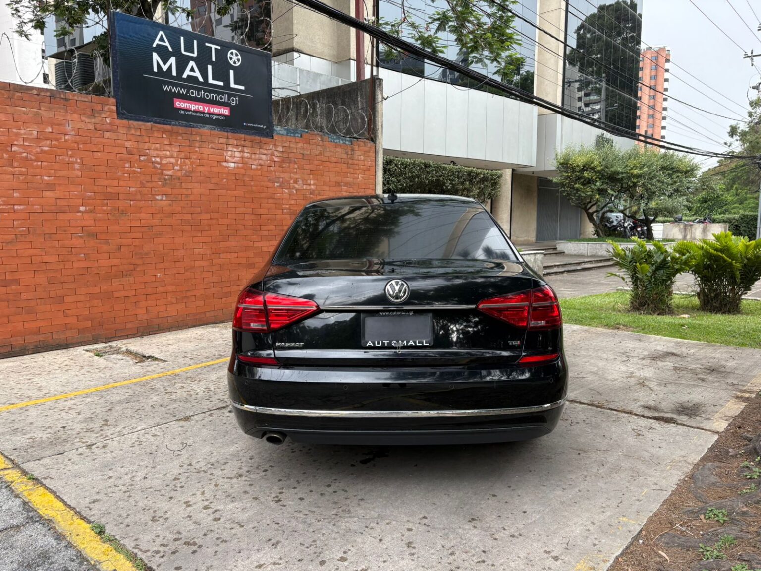 Volkswagen-Passat-2016-121JGC (9)