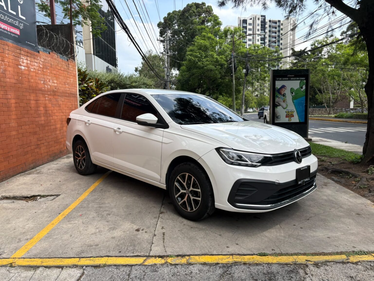 Volkswagen-Virtus-MT-2022-455KTM (2)