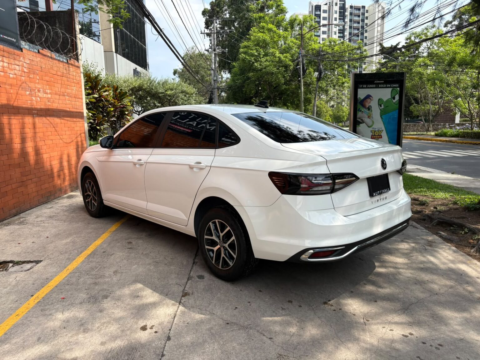 Volkswagen-Virtus-MT-2022-455KTM (6)