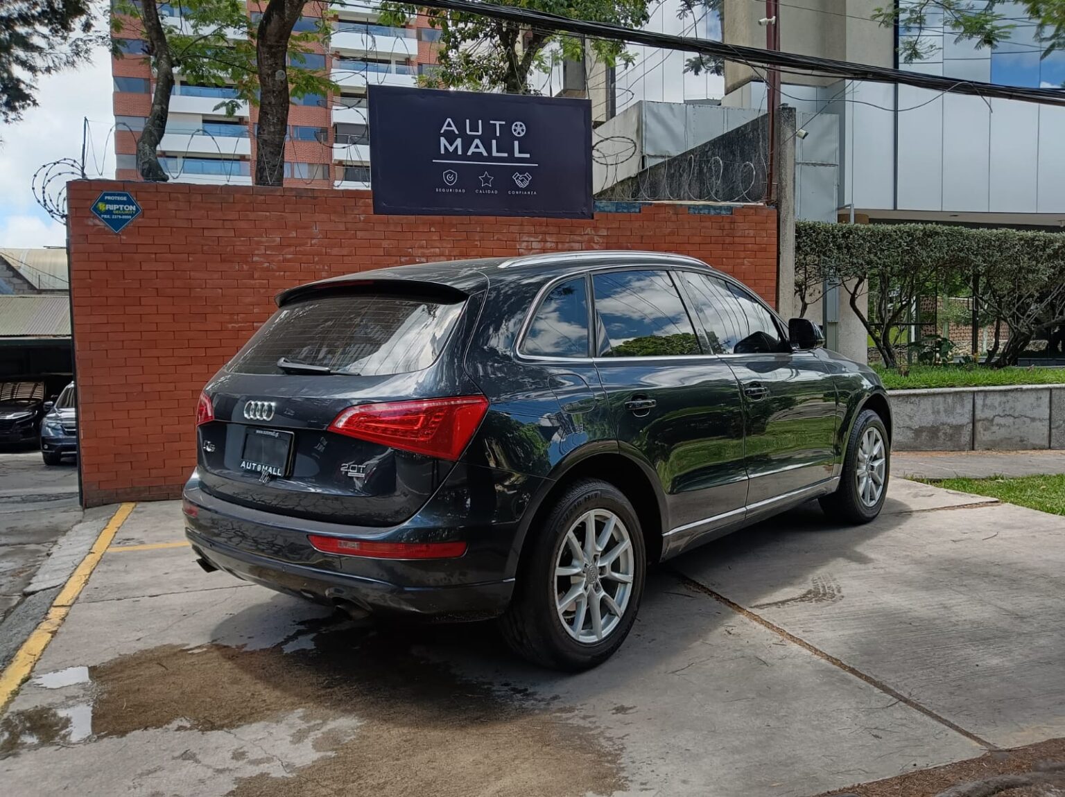 Audi-Q5-2013-321JVX (18)
