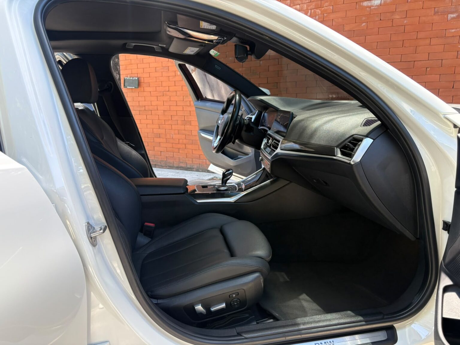 BMW-330i-2020-154KLR (10)