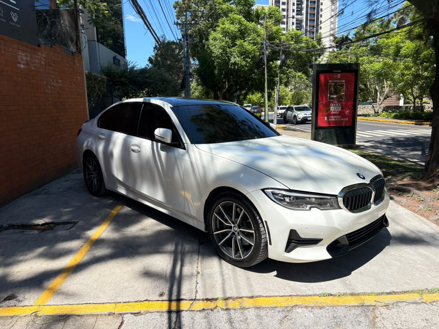 BMW-330i-2020-154KLR (2)