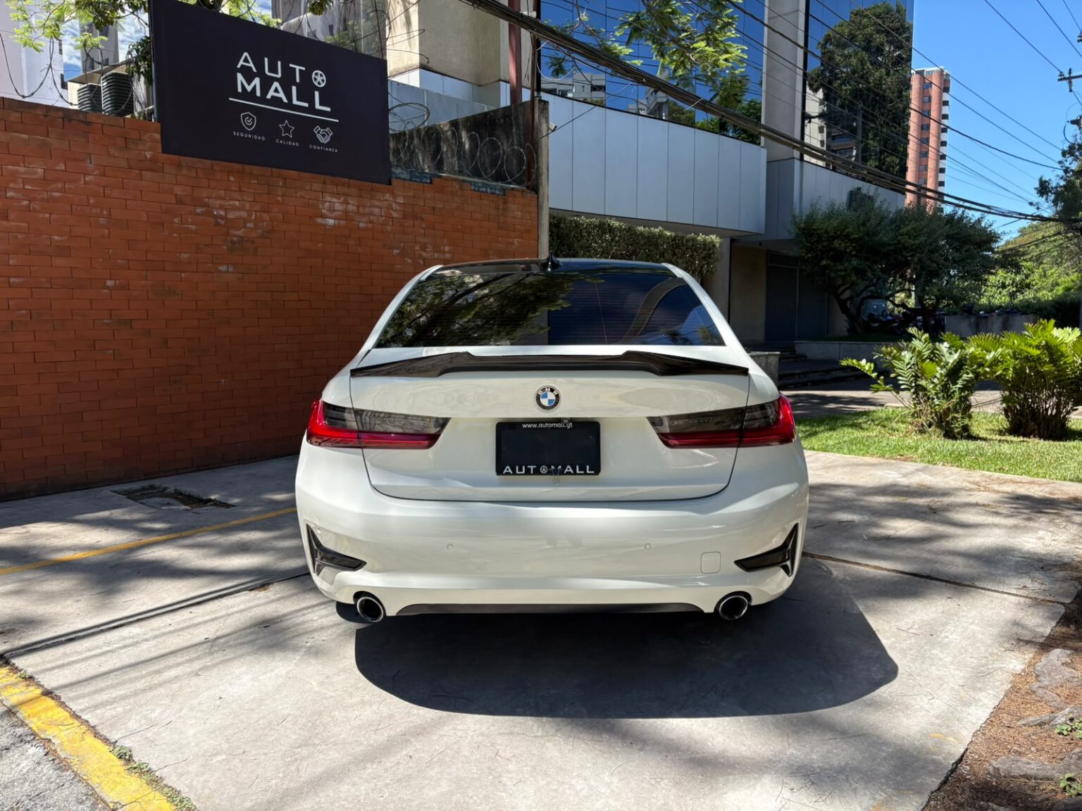 BMW-330i-2020-154KLR (5)