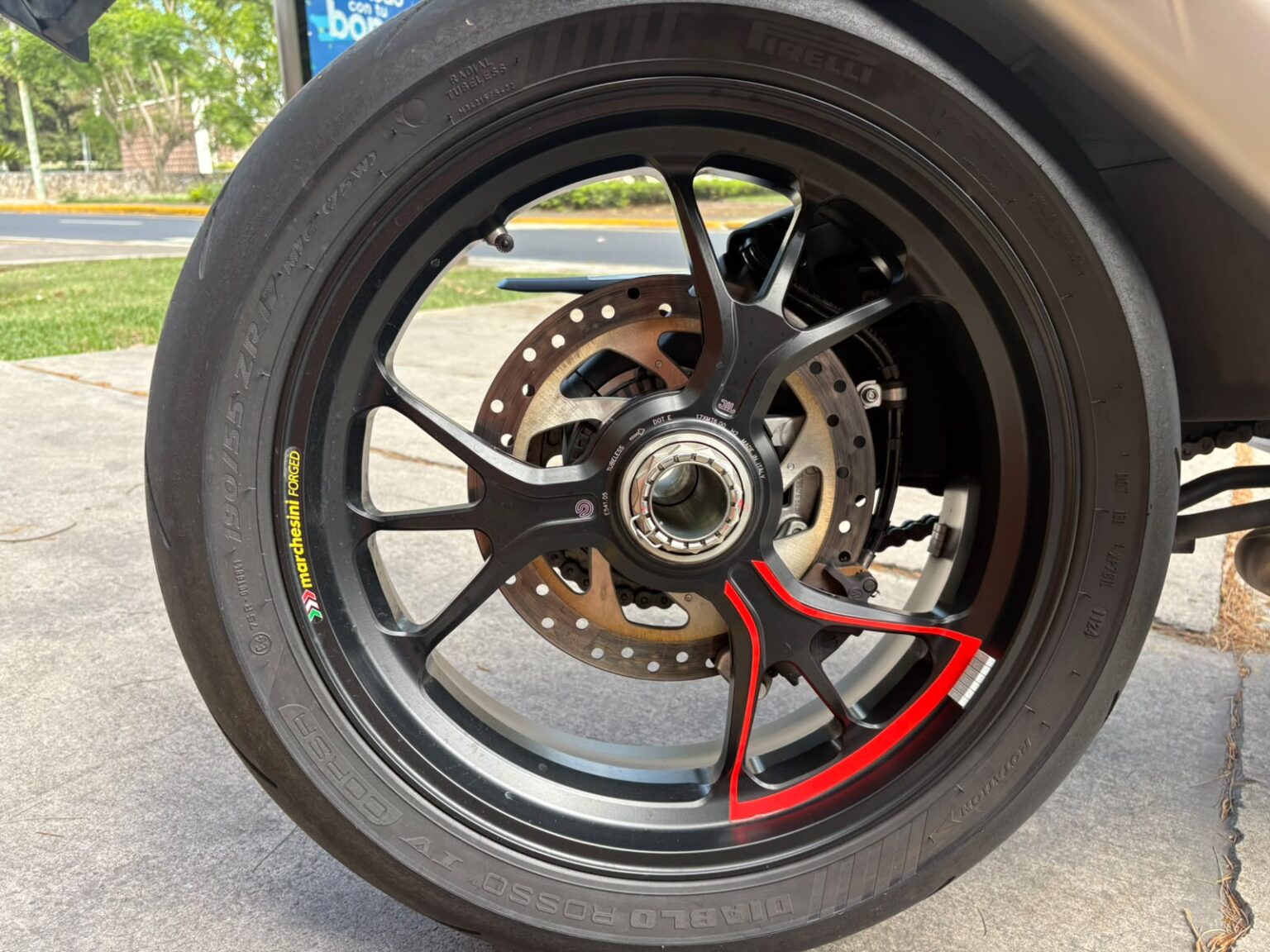 Ducati-Multistrada-V4-RS-2024-857MGS (10)