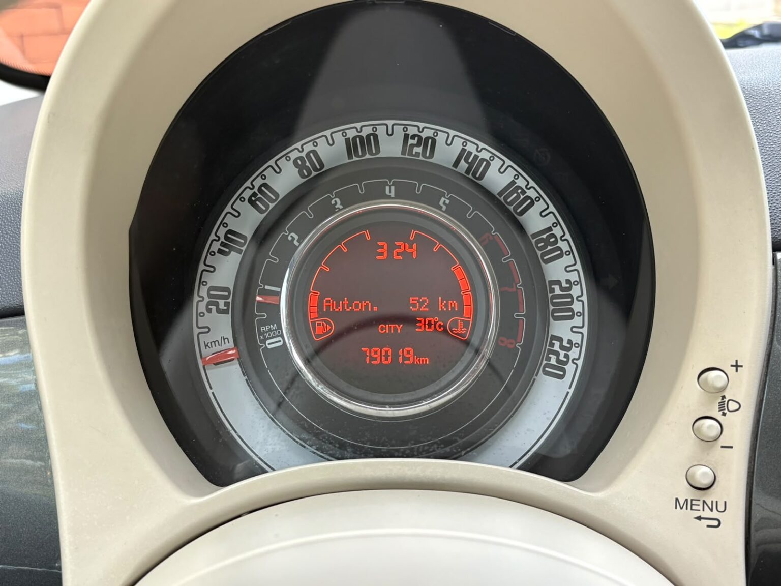 Fiat-500-MT-2016-572FZT (12)