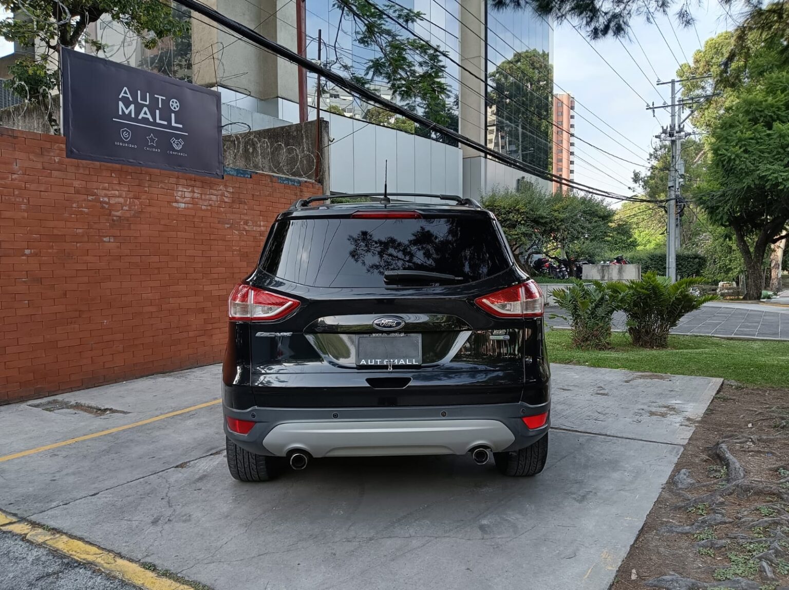 Ford-Escape-SE-2013-395FKG (4)