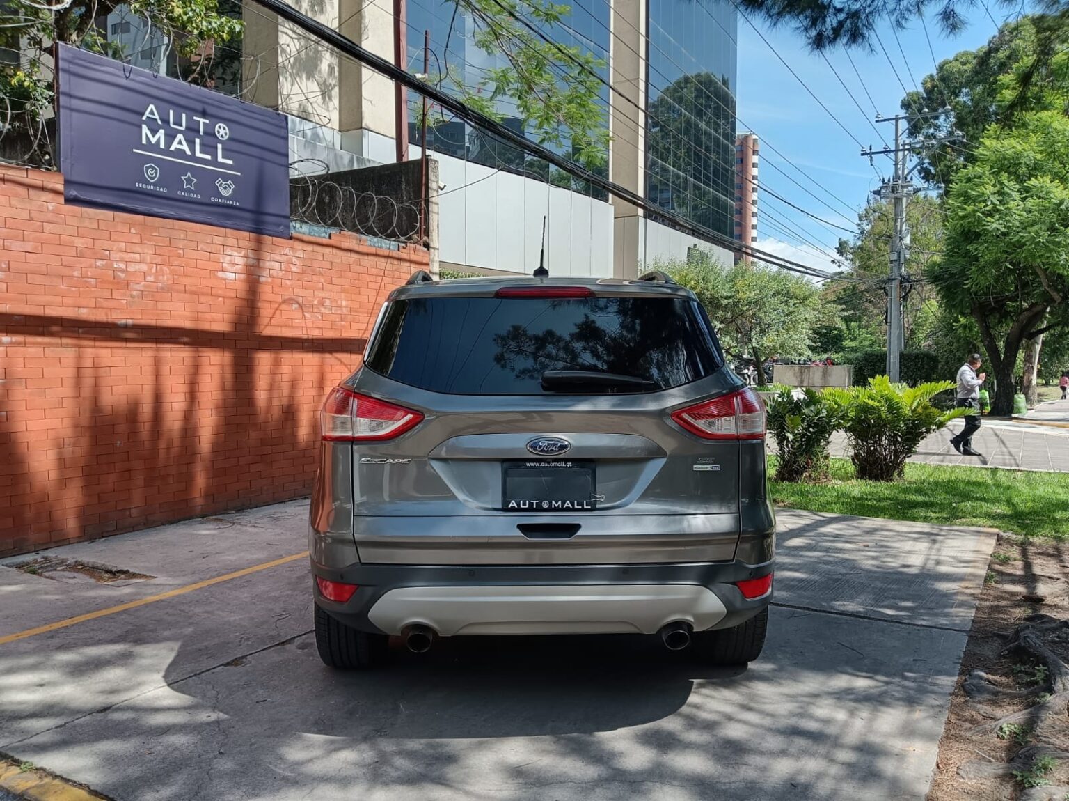Ford-Escape-SE-2014-144FRF (18)