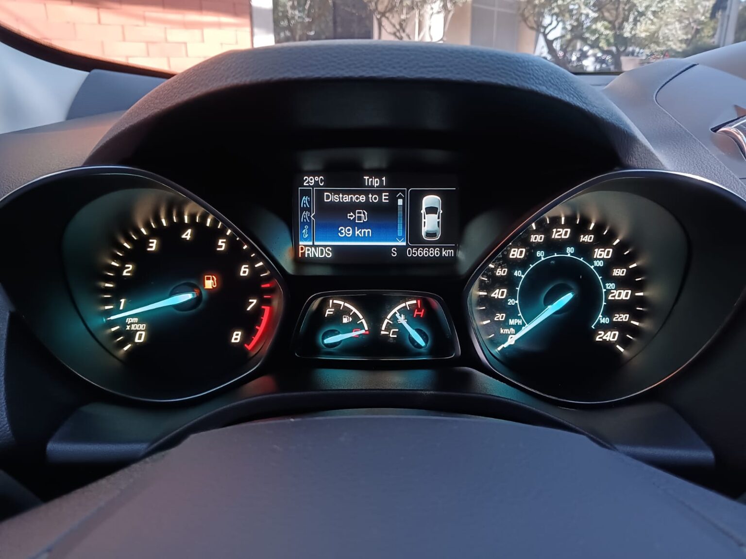 Ford-Escape-SE-2014-144FRF (6)
