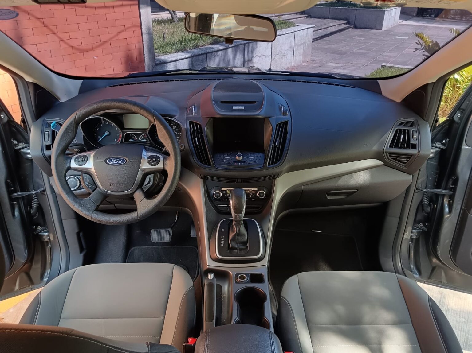 Ford-Escape-SE-2014-144FRF (8)