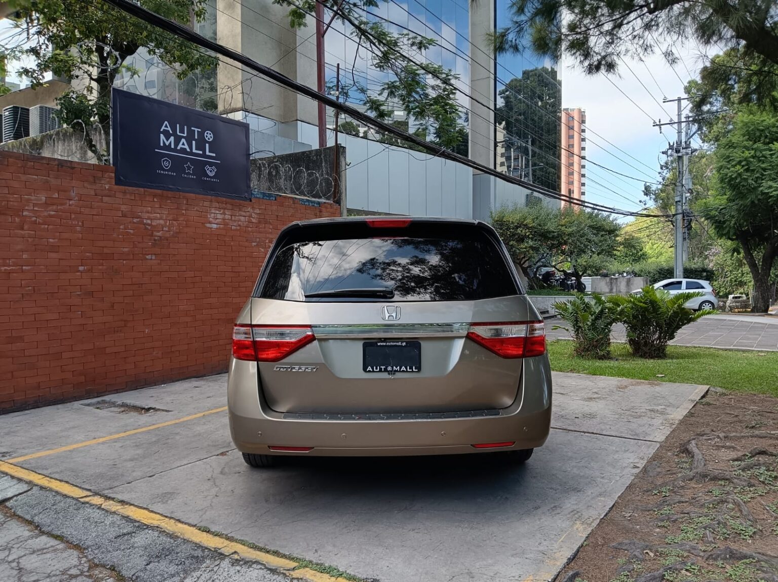 Honda-Odyssey-2011-105DZN (5)