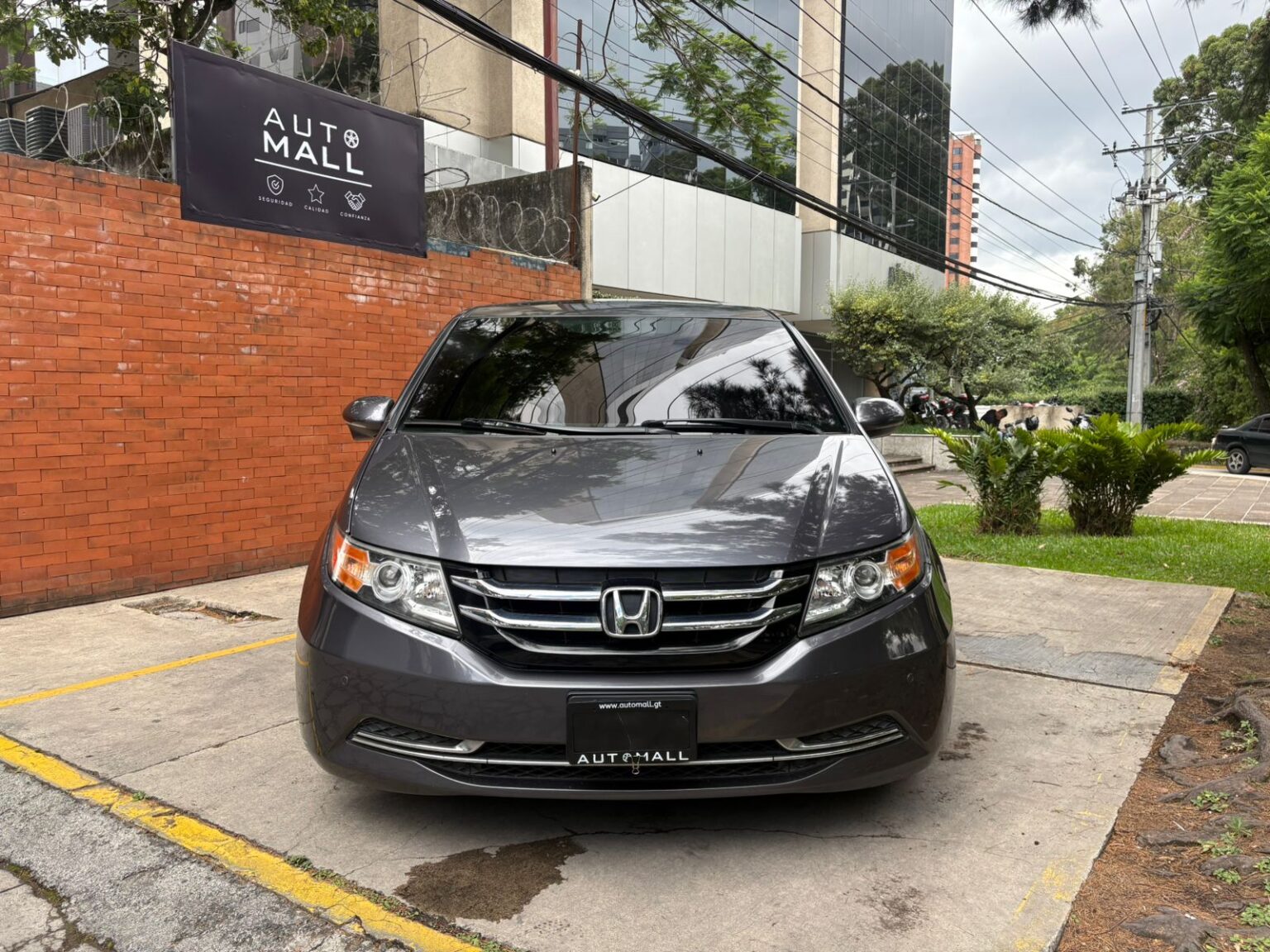 Honda-Odyssey-EX-2016-963GHX (1)