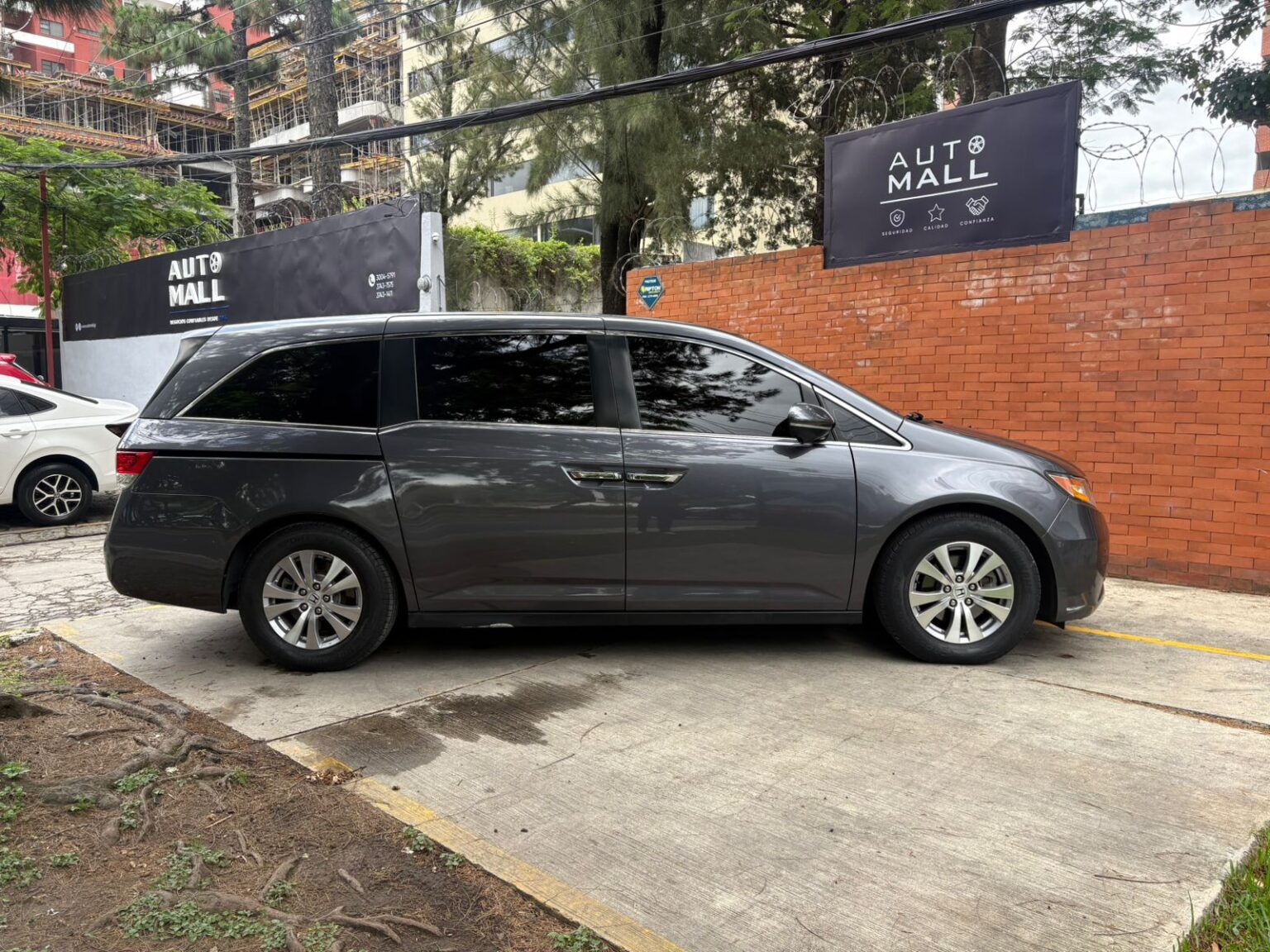 Honda-Odyssey-EX-2016-963GHX (3)