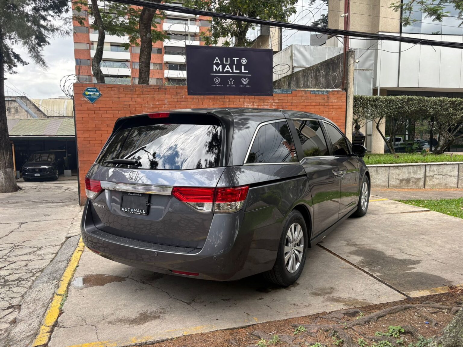 Honda-Odyssey-EX-2016-963GHX (4)