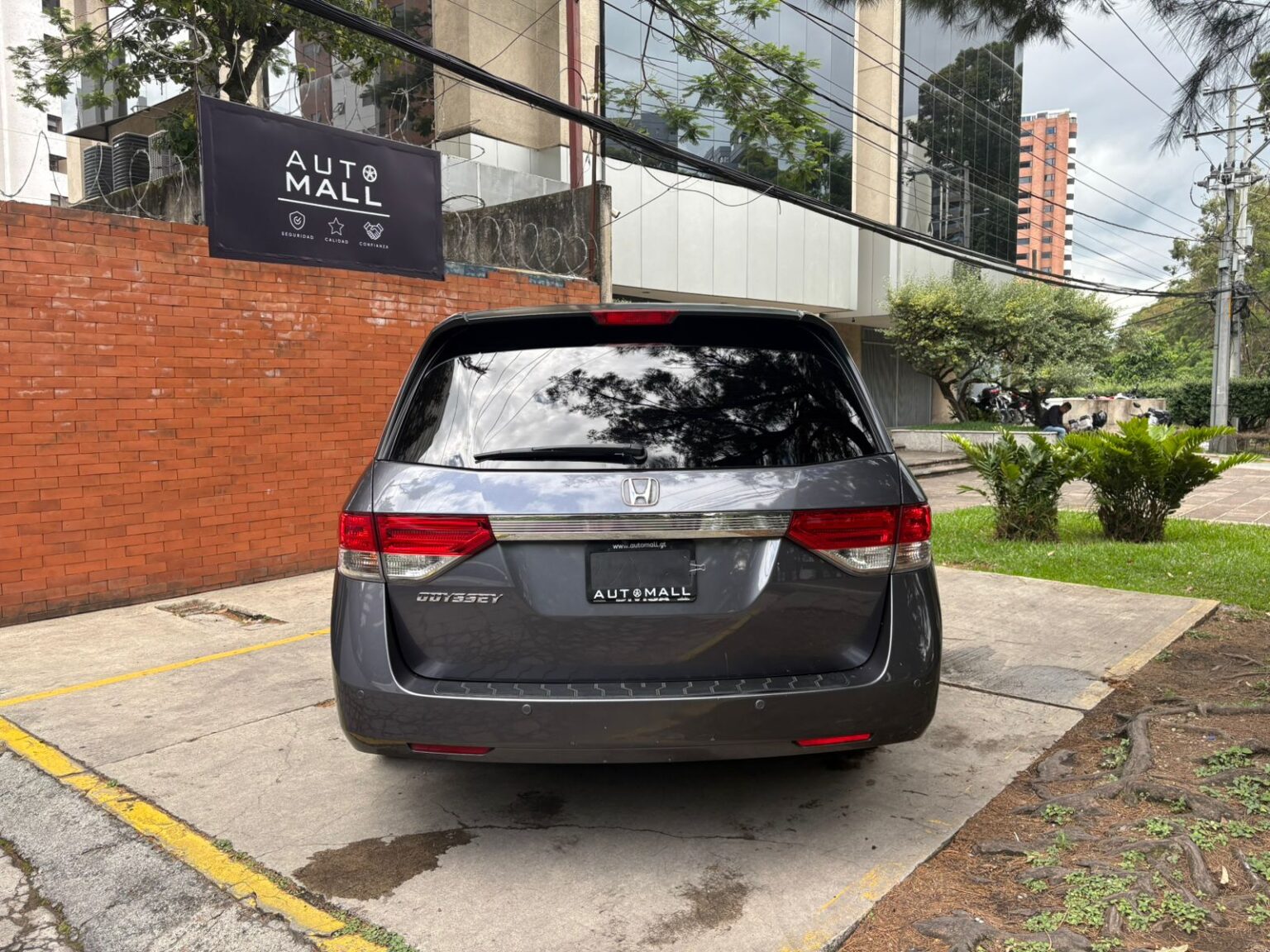 Honda-Odyssey-EX-2016-963GHX (5)