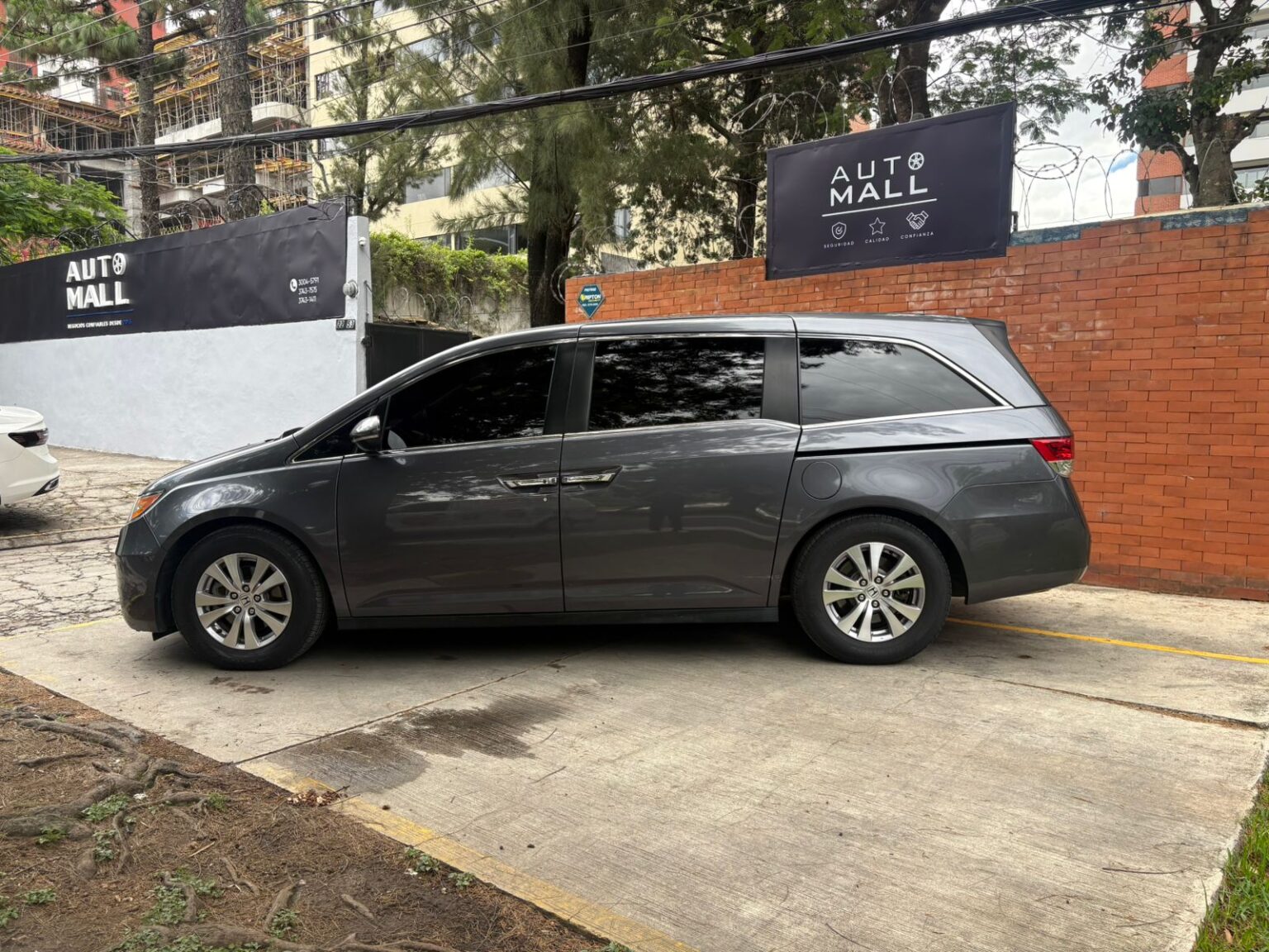 Honda-Odyssey-EX-2016-963GHX (7)