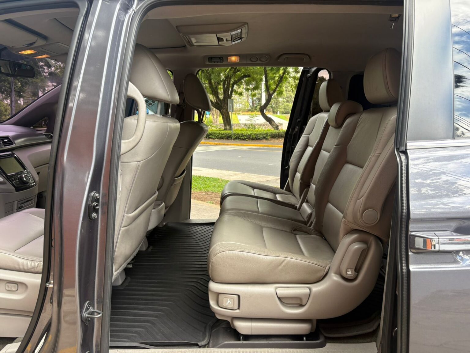 Honda-Odyssey-EX-2016-963GHX (9)