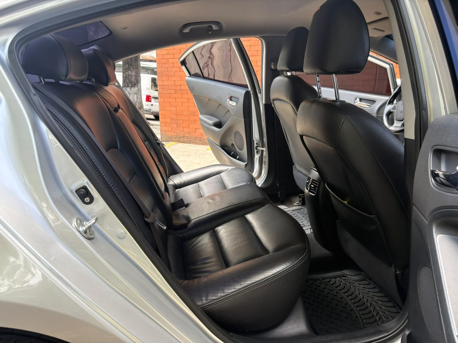 Kia-Cerato-SX-2014-373FMN (11)