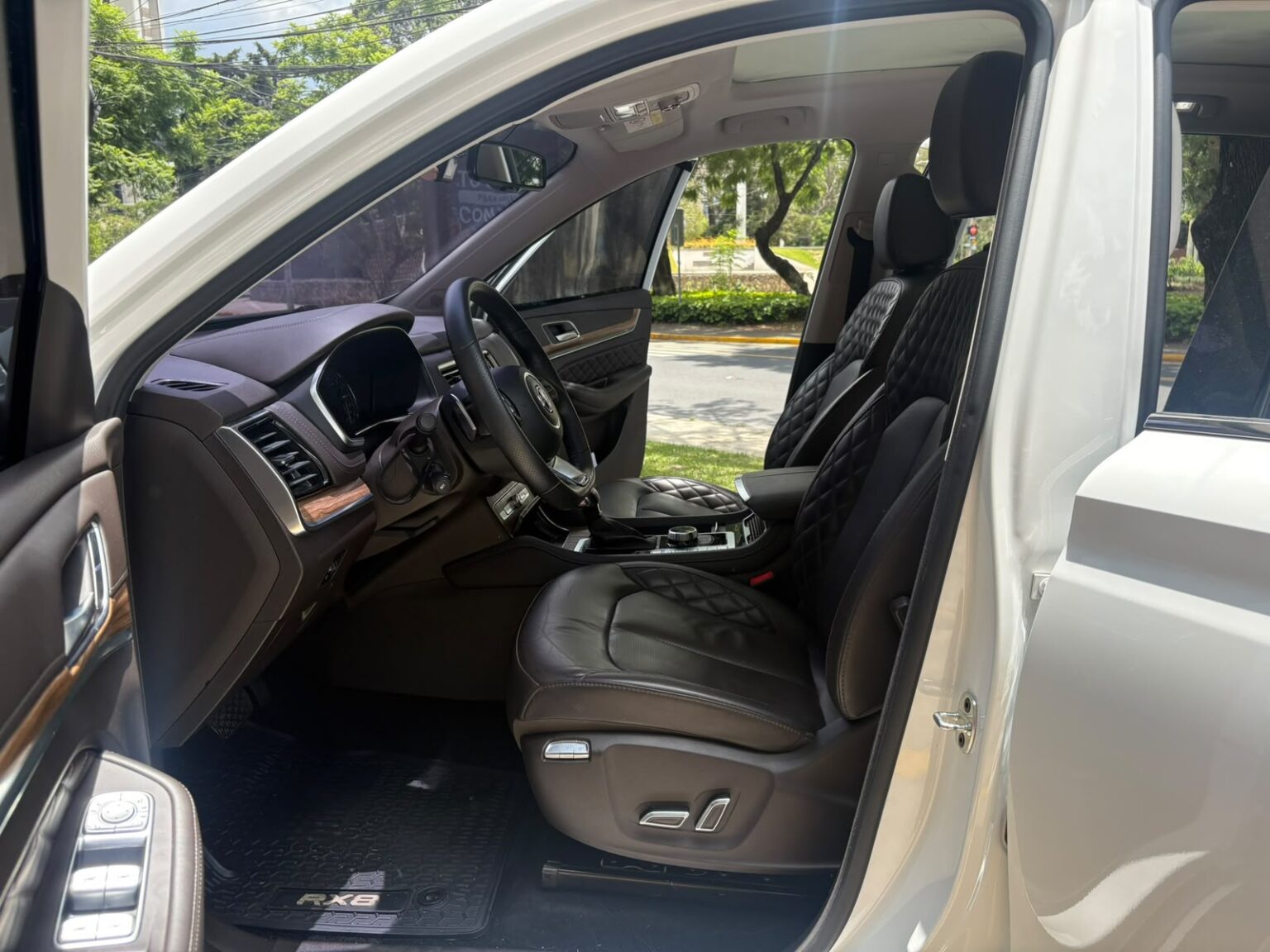 MG-RX8-2023-695KLN (13)