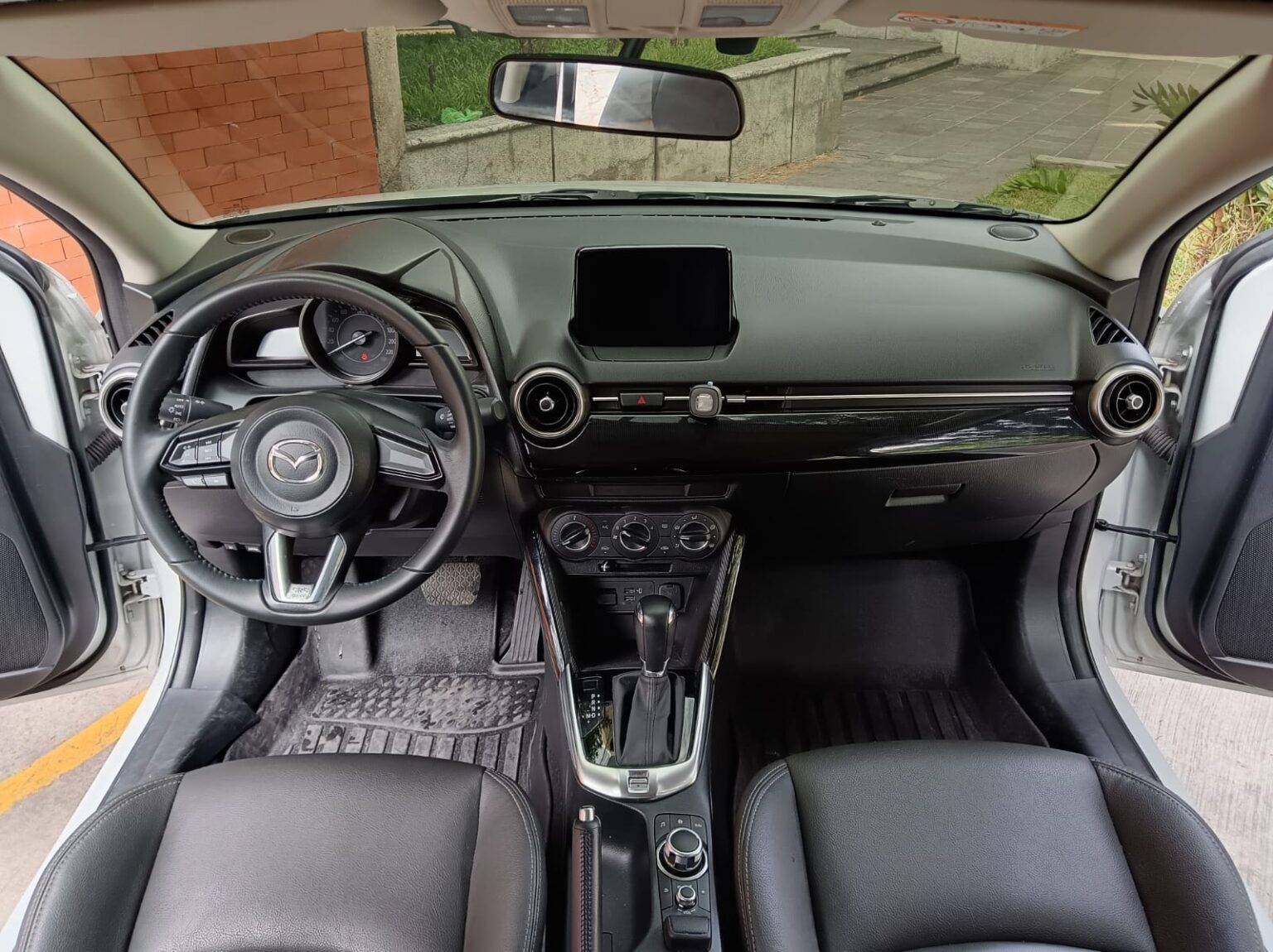 Mazda-2-AT-2024-344HVT (13)