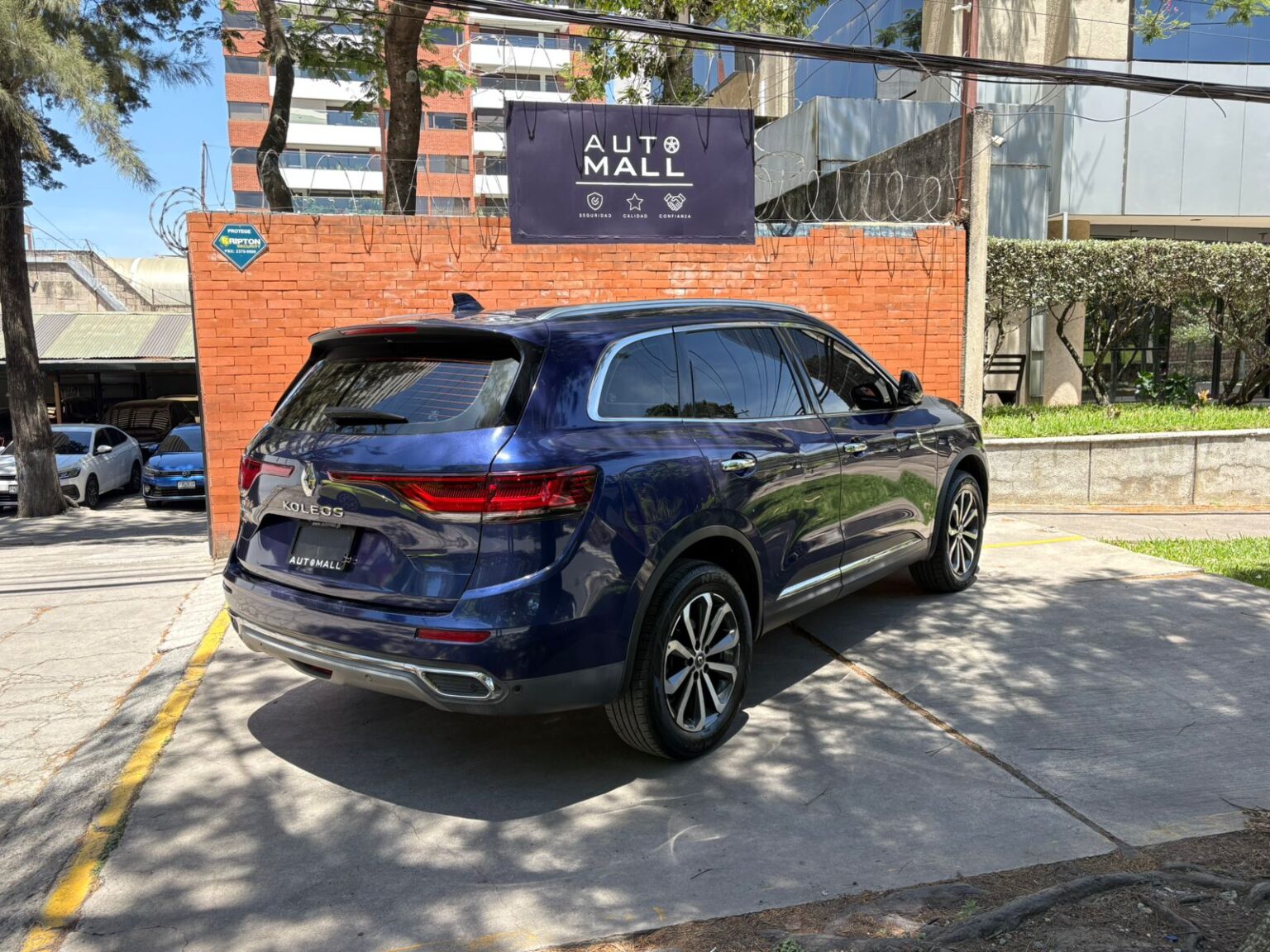 Renault-Koleos-2022-082JLQ (4)