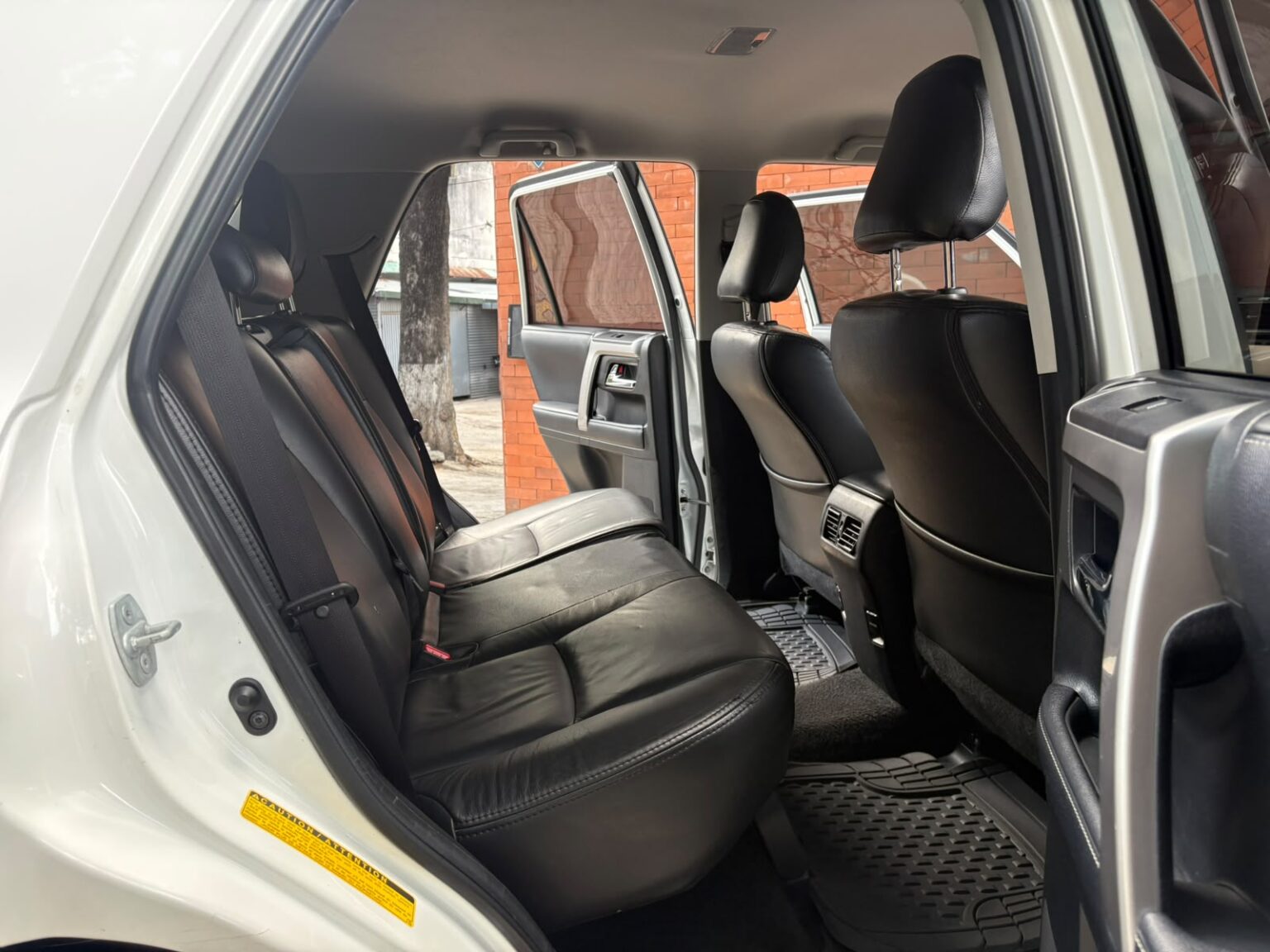 Toyota-4Runner-2019-589GYQ (11)