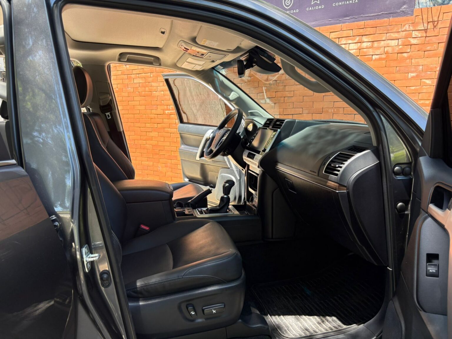 Toyota-Land-Cruiser-Prado-2023-181KFJ (10)