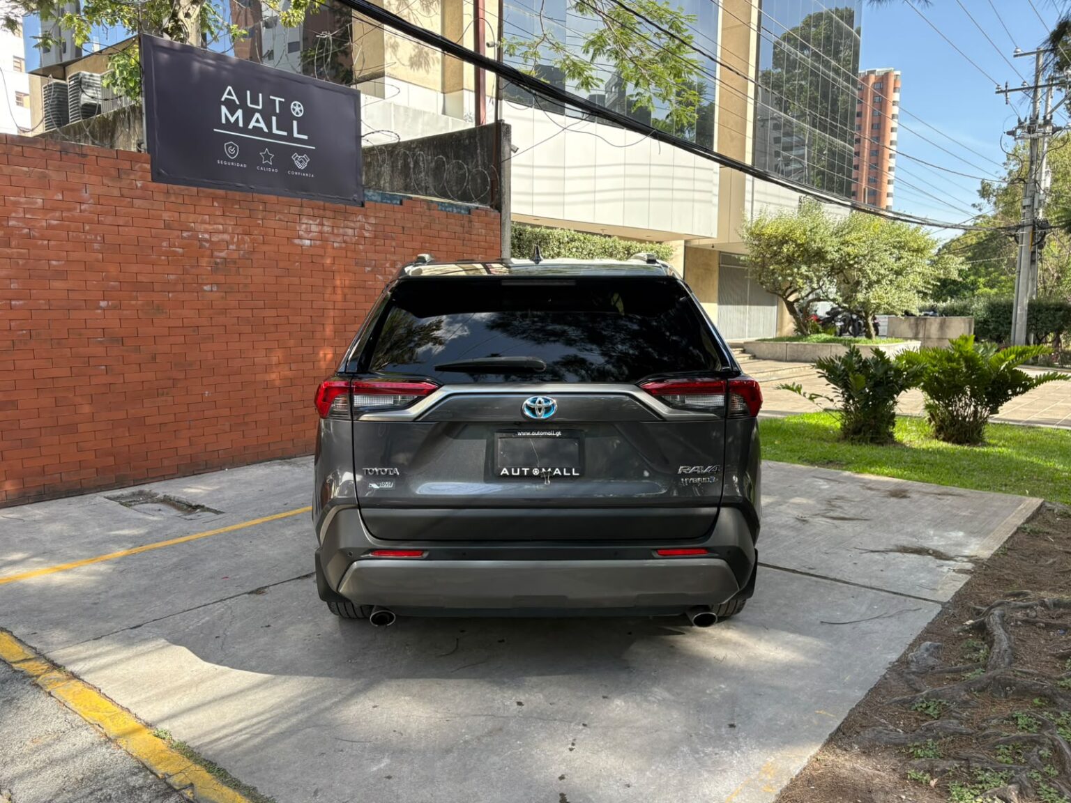 Toyota-Rav4-Hibrid-2021-981HRZ (5)