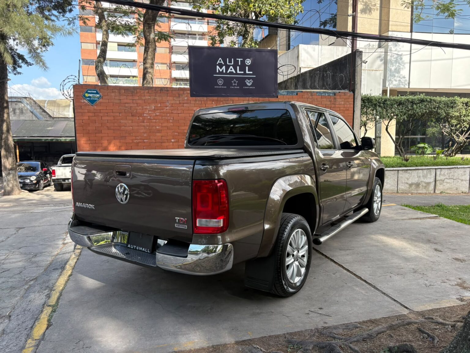 Volkswagen-Amarok-2016-779GKF (3)
