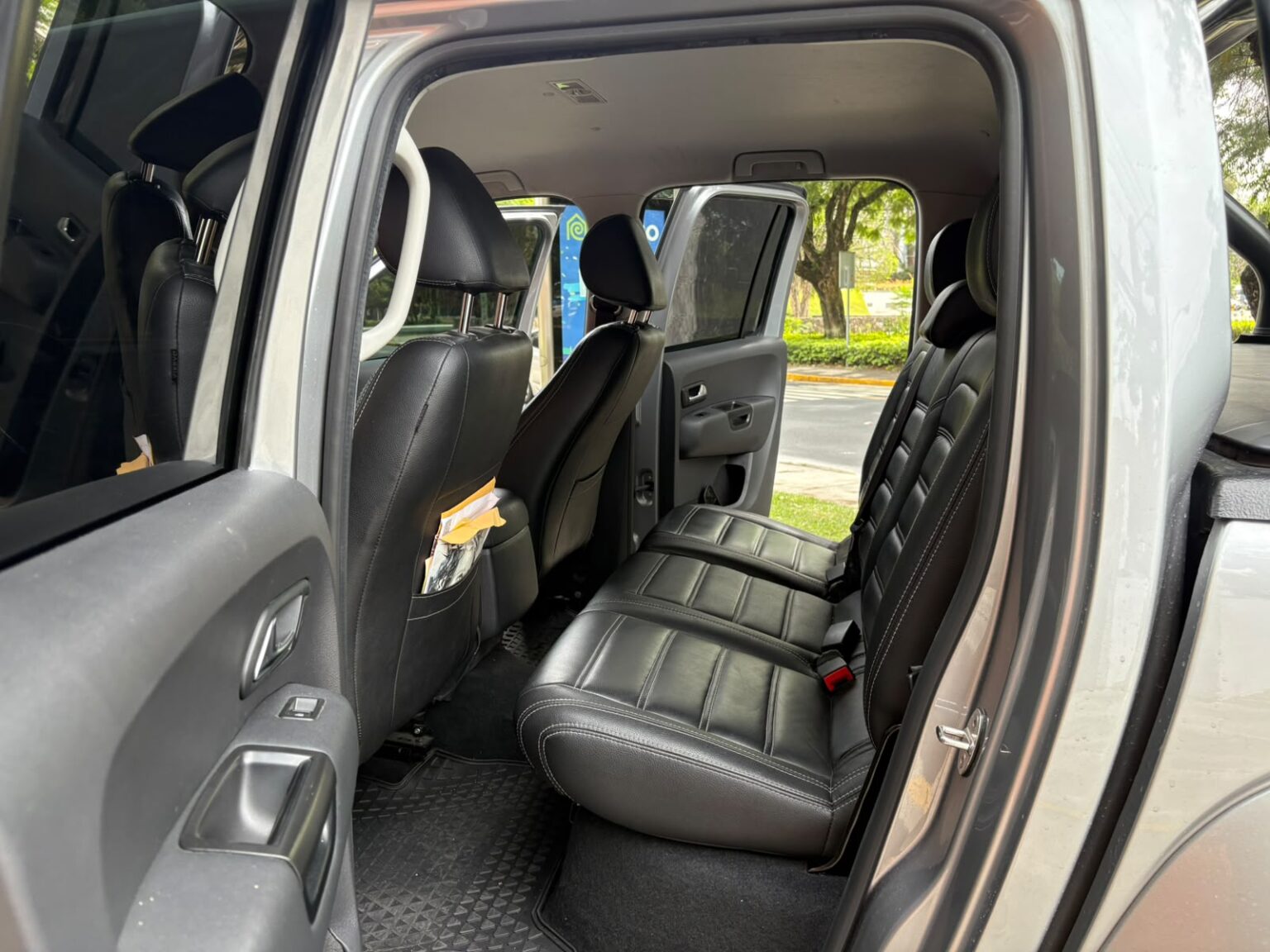 Volkswagen-Amarok-at-2023-945KMB (10)