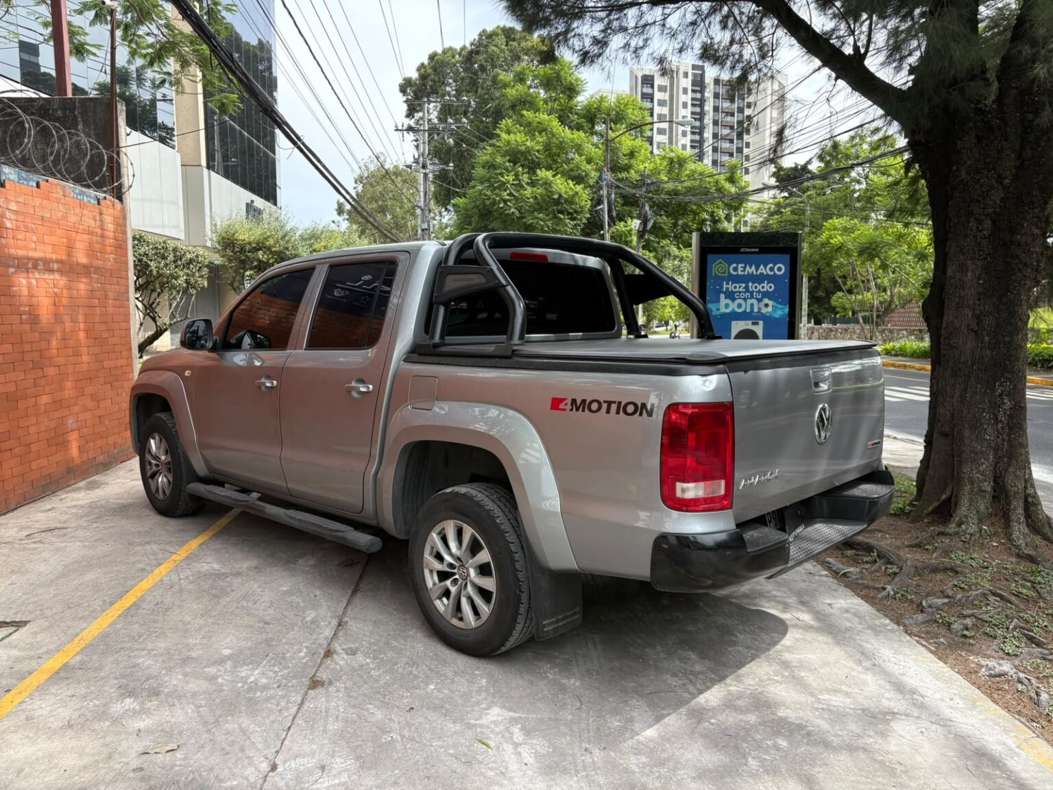 Volkswagen-Amarok-at-2023-945KMB (14)
