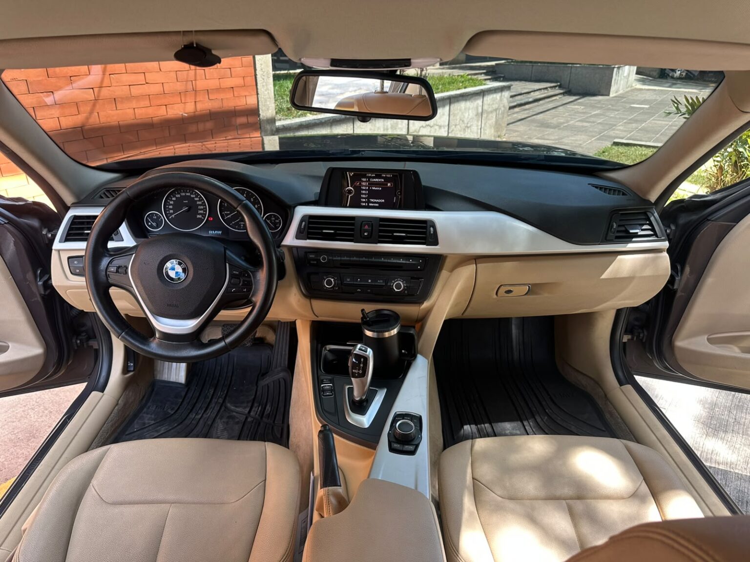 BMW-316i-2014-456FMX (13)