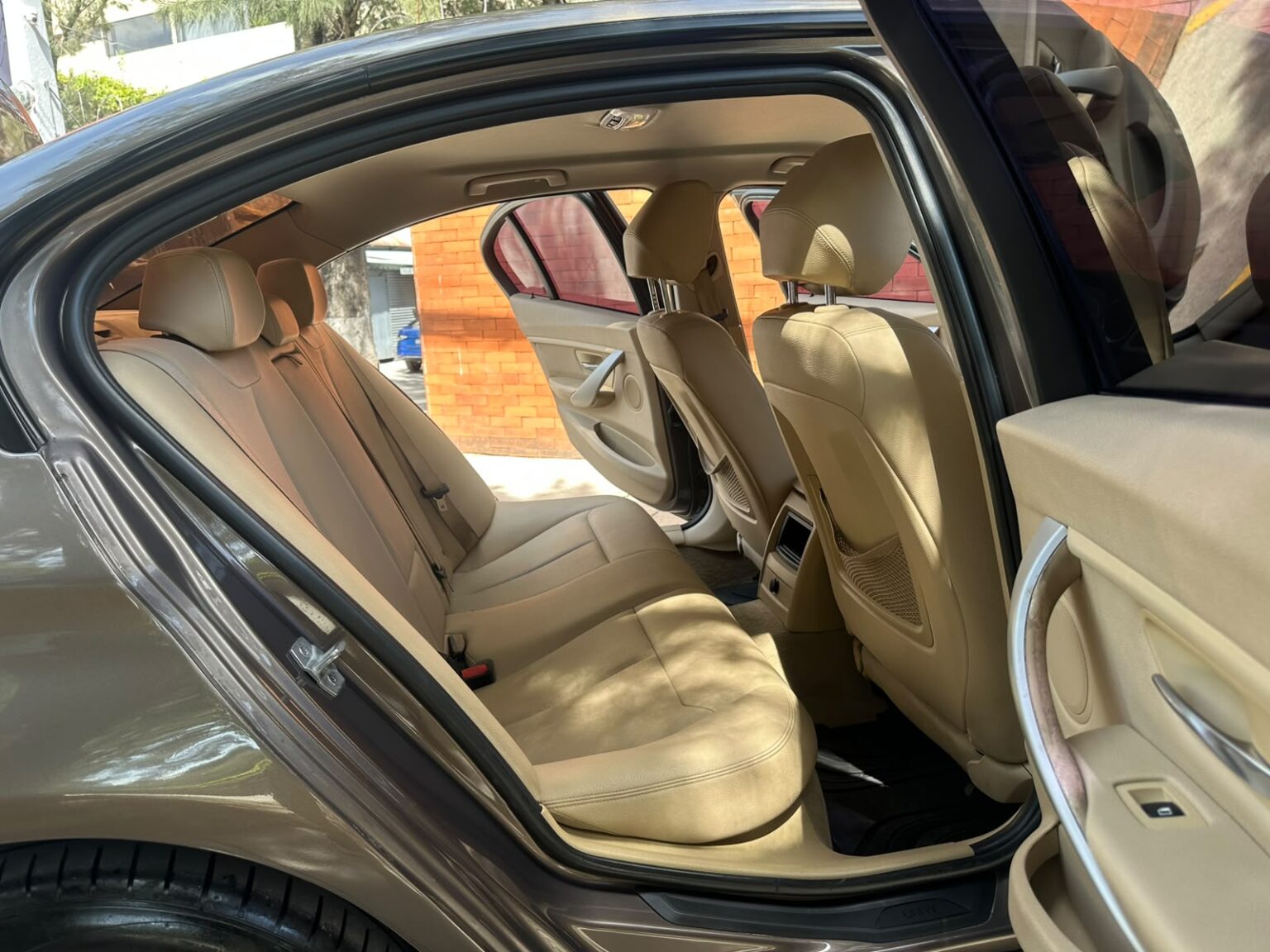BMW-316i-2014-456FMX (6)