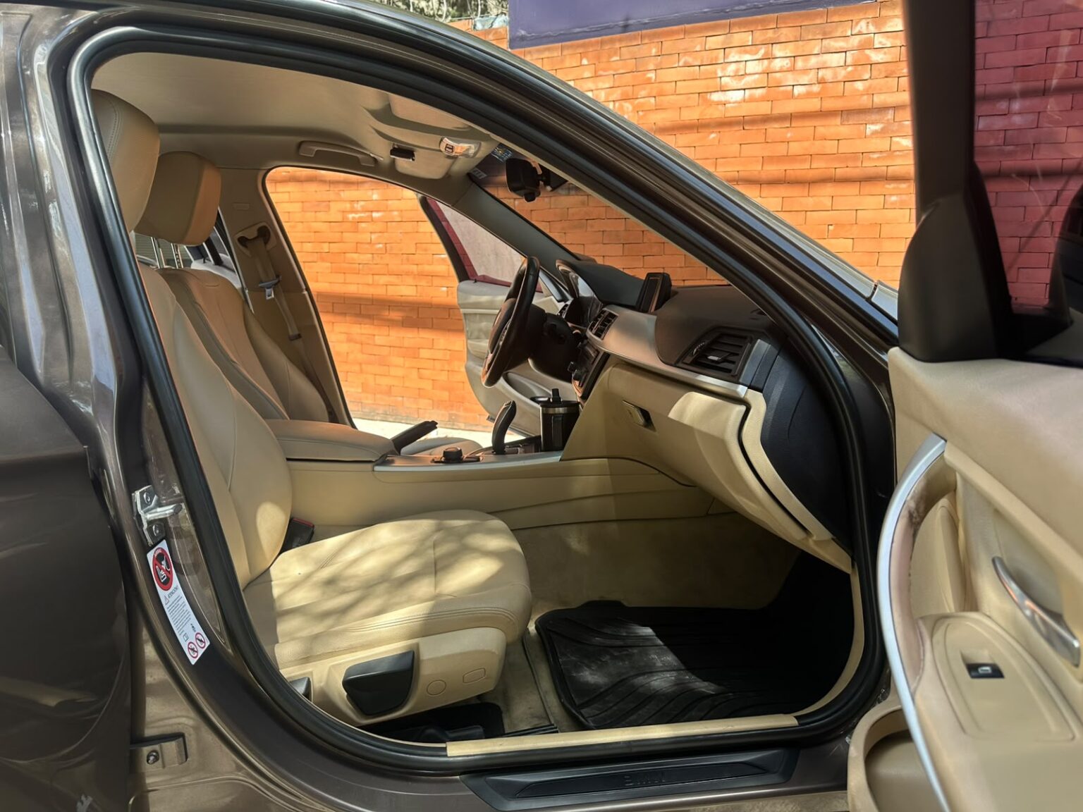 BMW-316i-2014-456FMX (7)