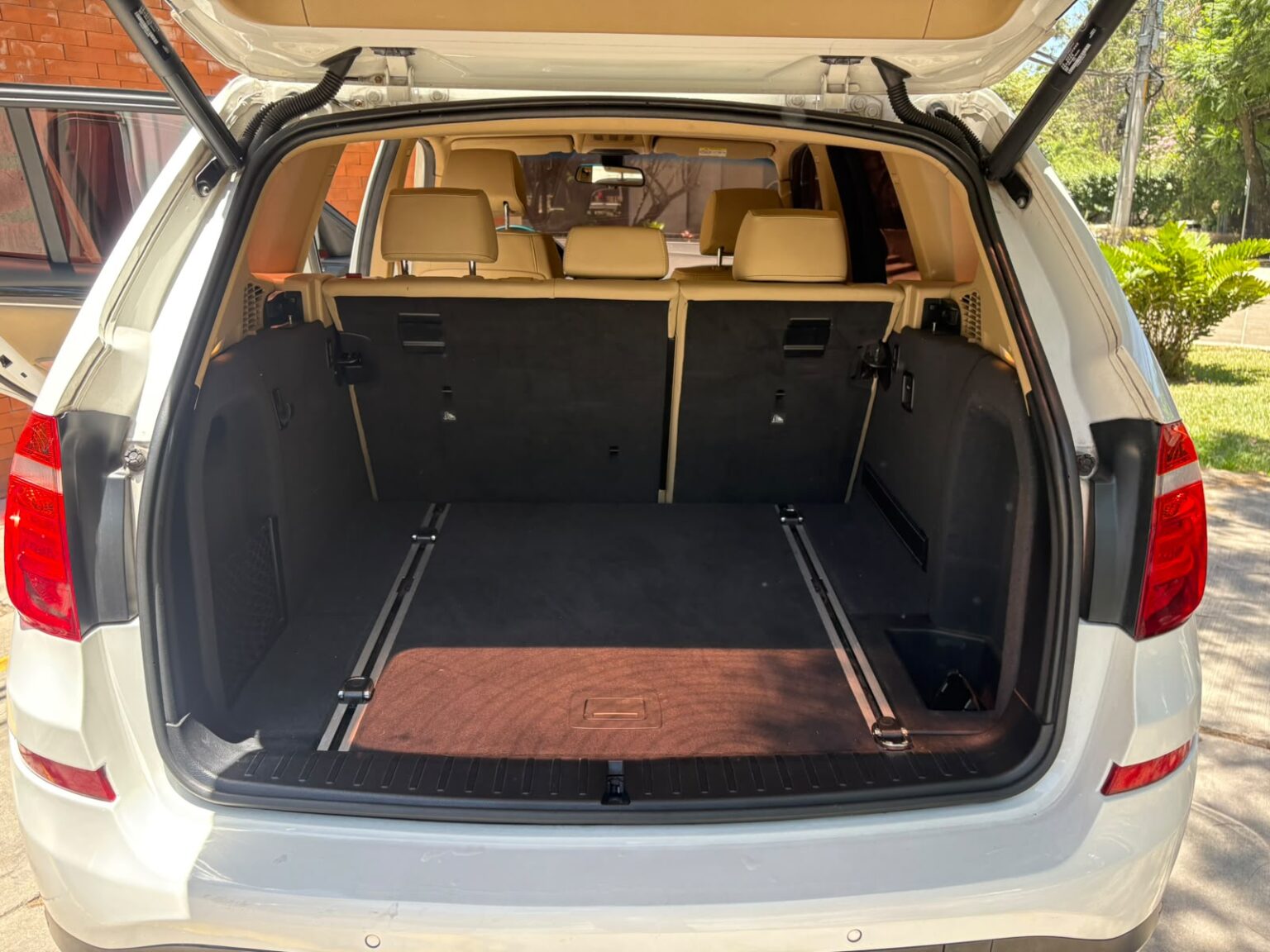 BMW-X3-20i-2016-386FYW (13)