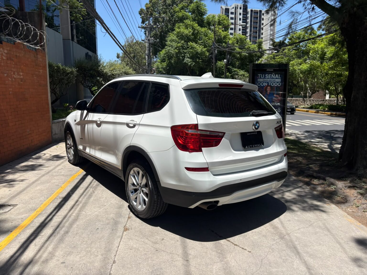 BMW-X3-20i-2016-386FYW (6)