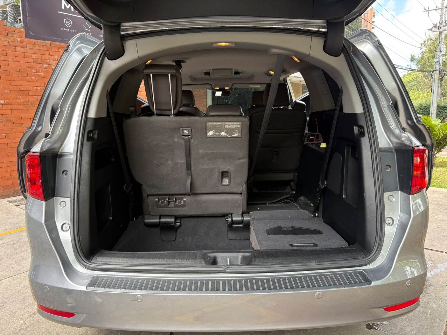 Honda-Odyssey-EXLR-2022-405JKD (16)