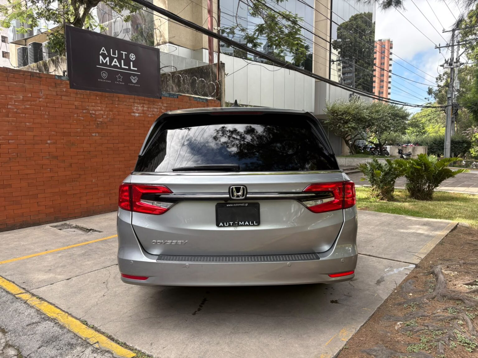 Honda-Odyssey-EXLR-2022-405JKD (8)
