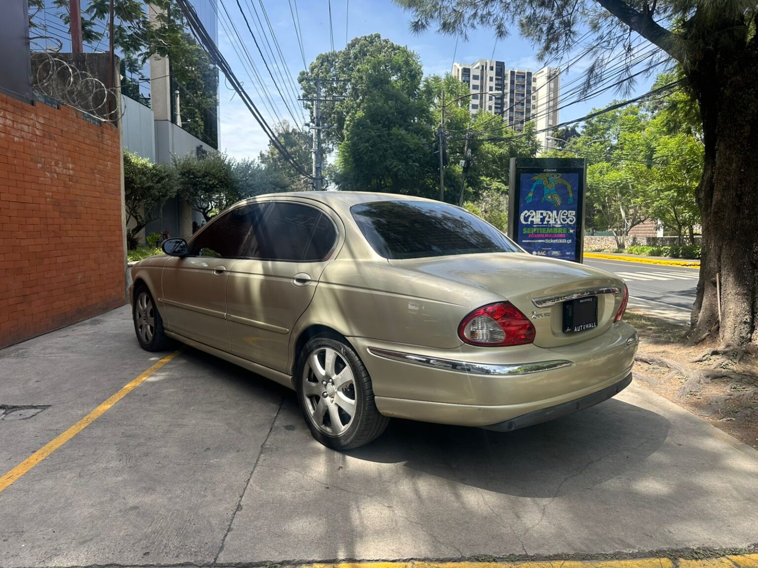 Jaguar-XType-AT-2006-072CWR (16)