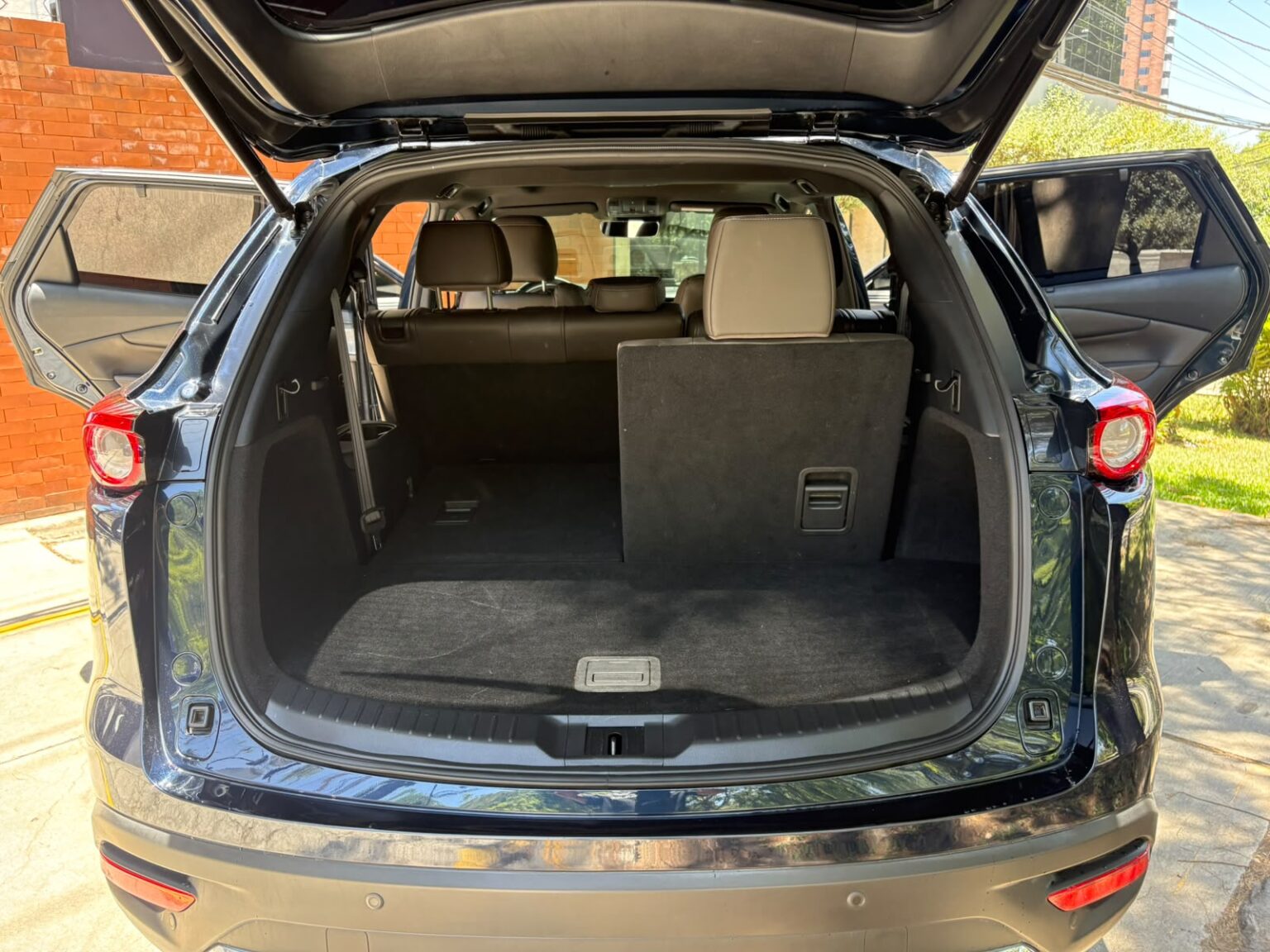 Mazda-CX9-2023-426KBZ (13)
