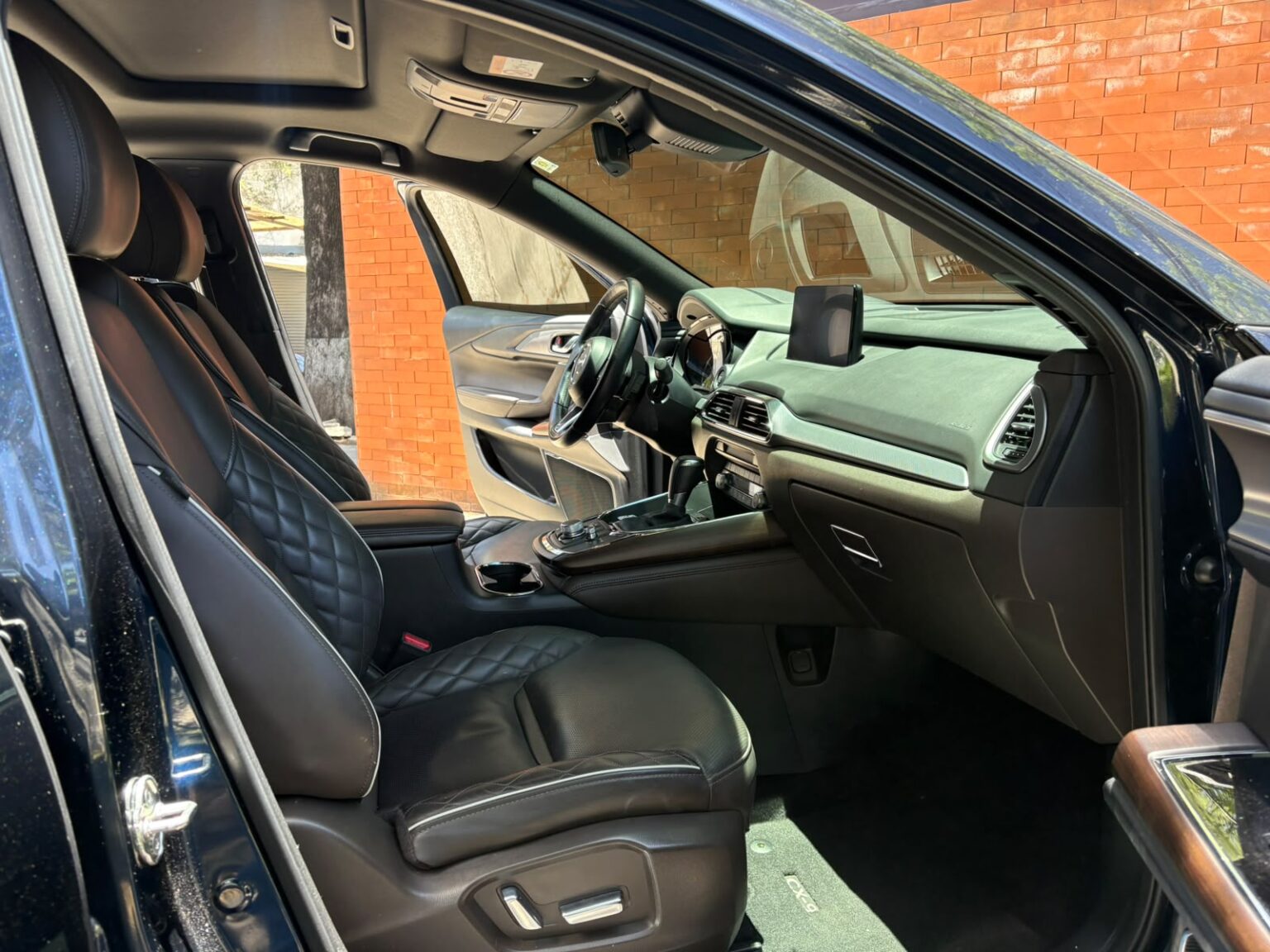 Mazda-CX9-2023-426KBZ (16)