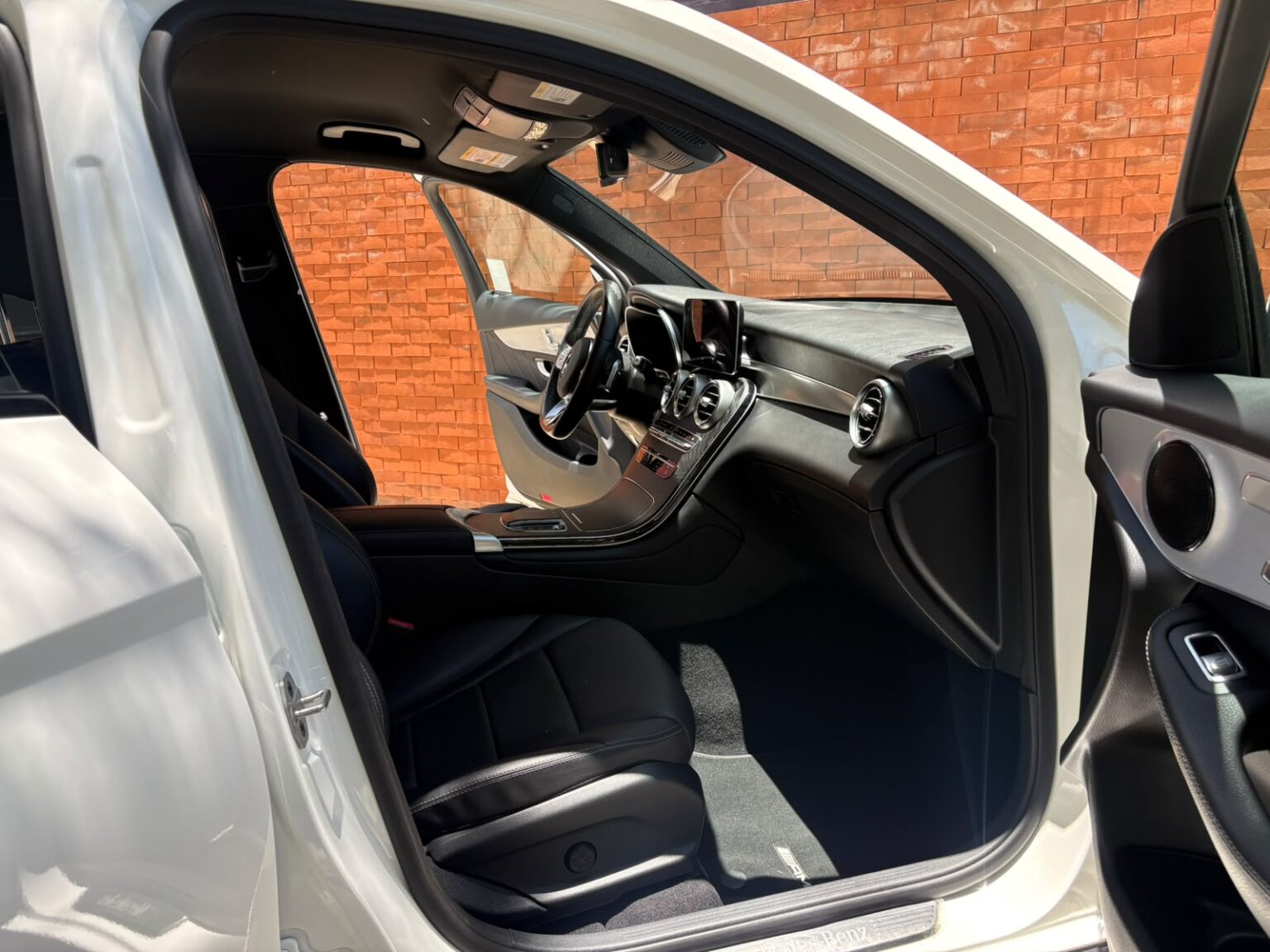 Mercedes-Benz-GLC300-2022-347LSP (10)