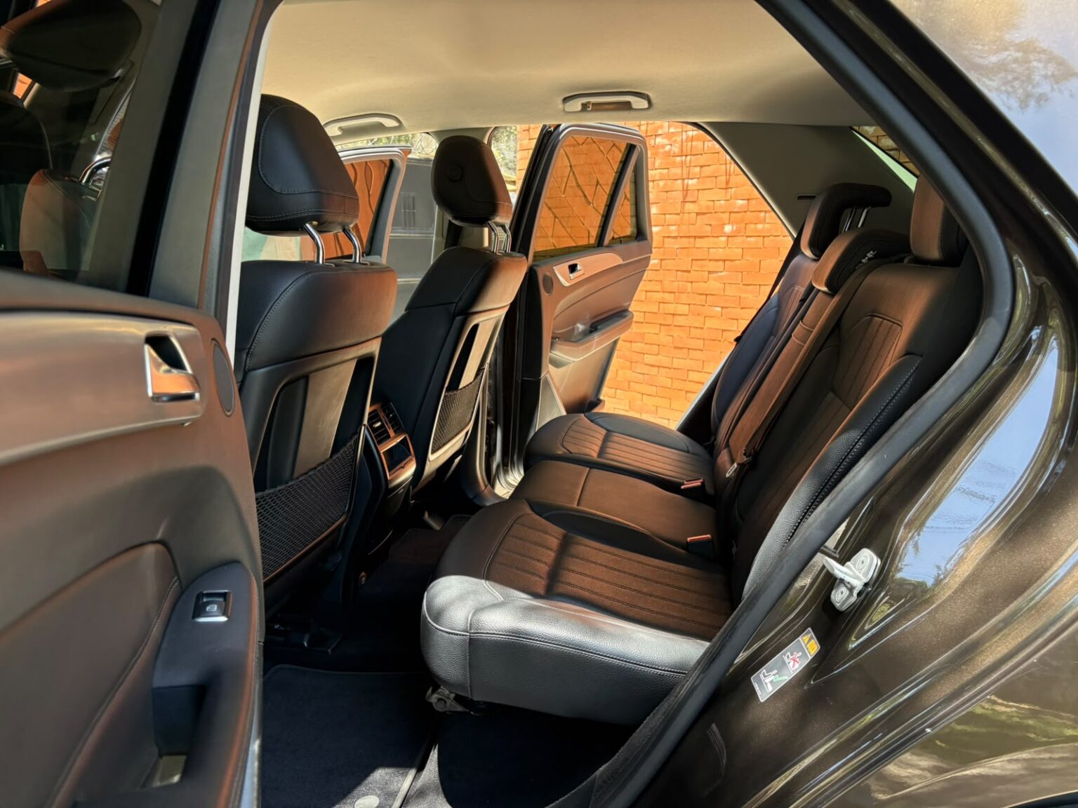 Mercedes-Benz-GLE250-2017-765GRM (10)